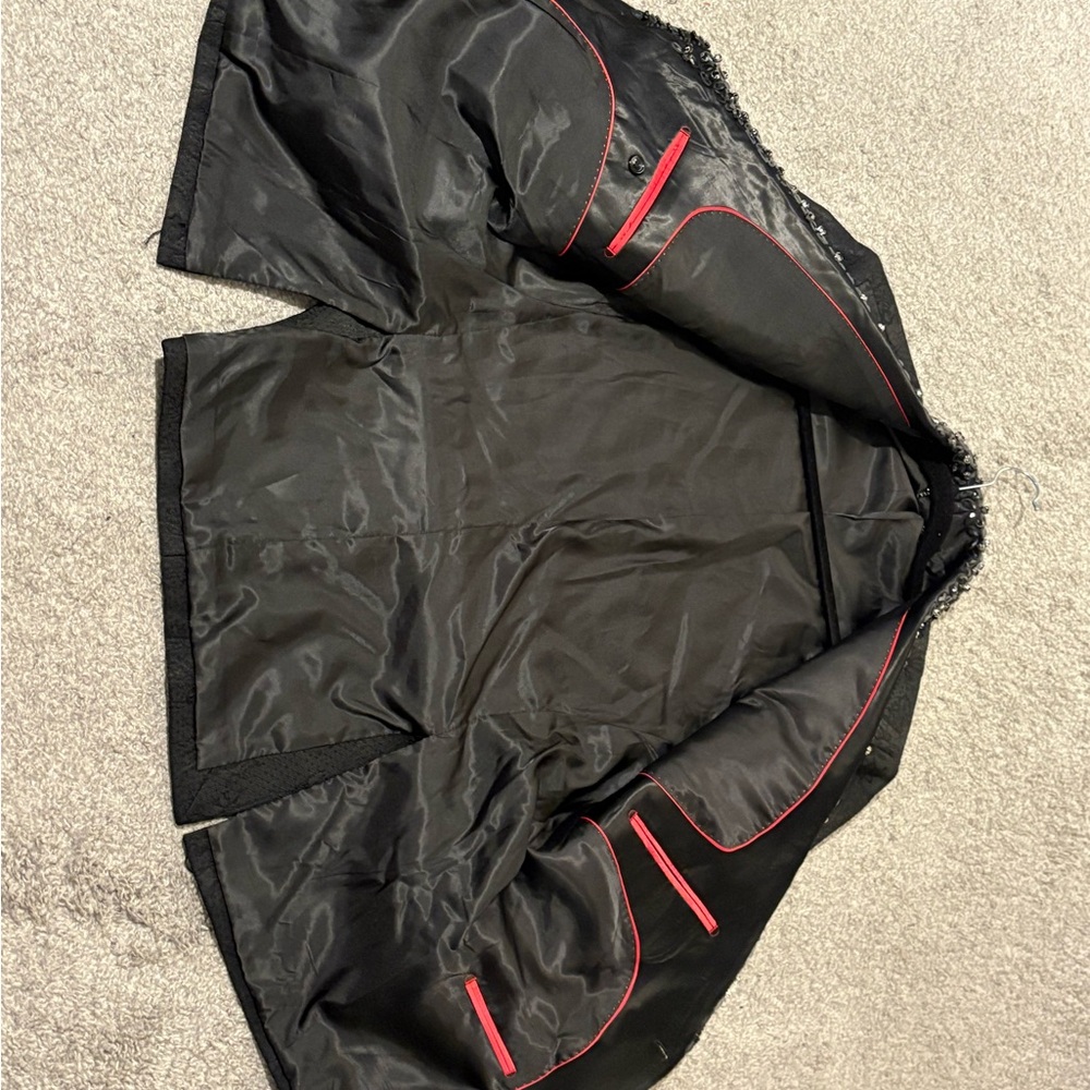 Elegant Black Embellished Men's Blazer - Picture 12 of 14